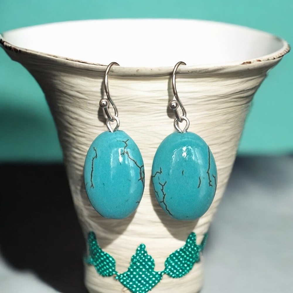 5 For $25💫Turquoise Oval Earrings